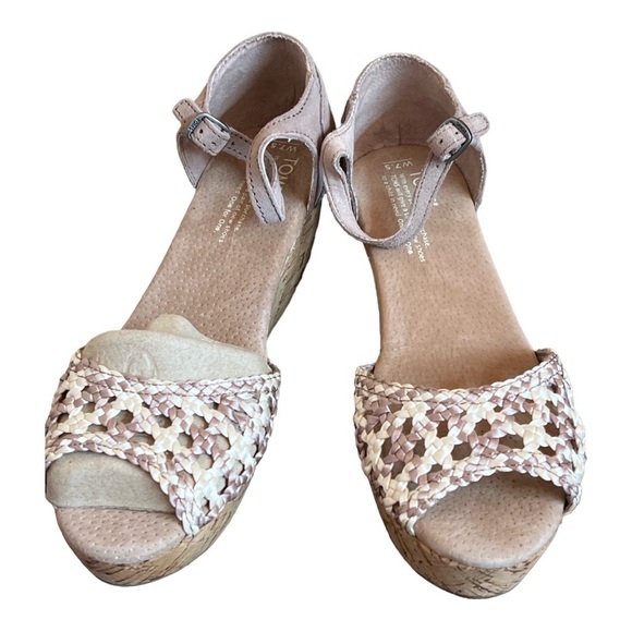Sz 7.5 Tom’s Stucco Satin Woven Platform Wedge Sandals Tan & Cream  NIB - Picture 1 of 4